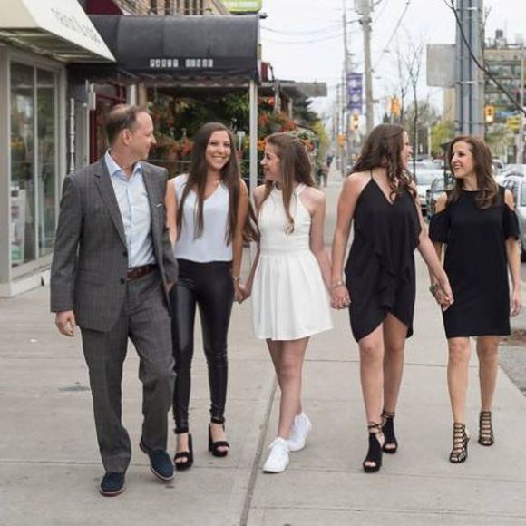 Meet your Posher, Stacey - Picture 1 of 1